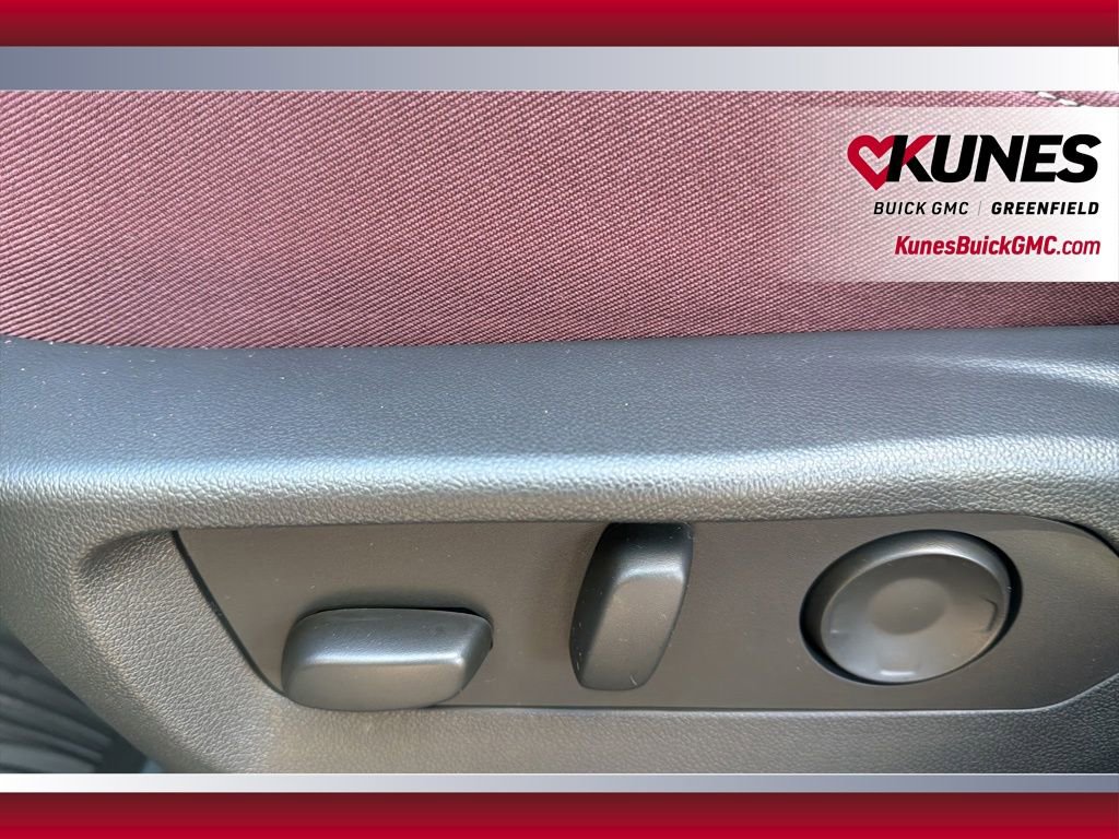 New 2026 Buick Envision Sport Touring image 19