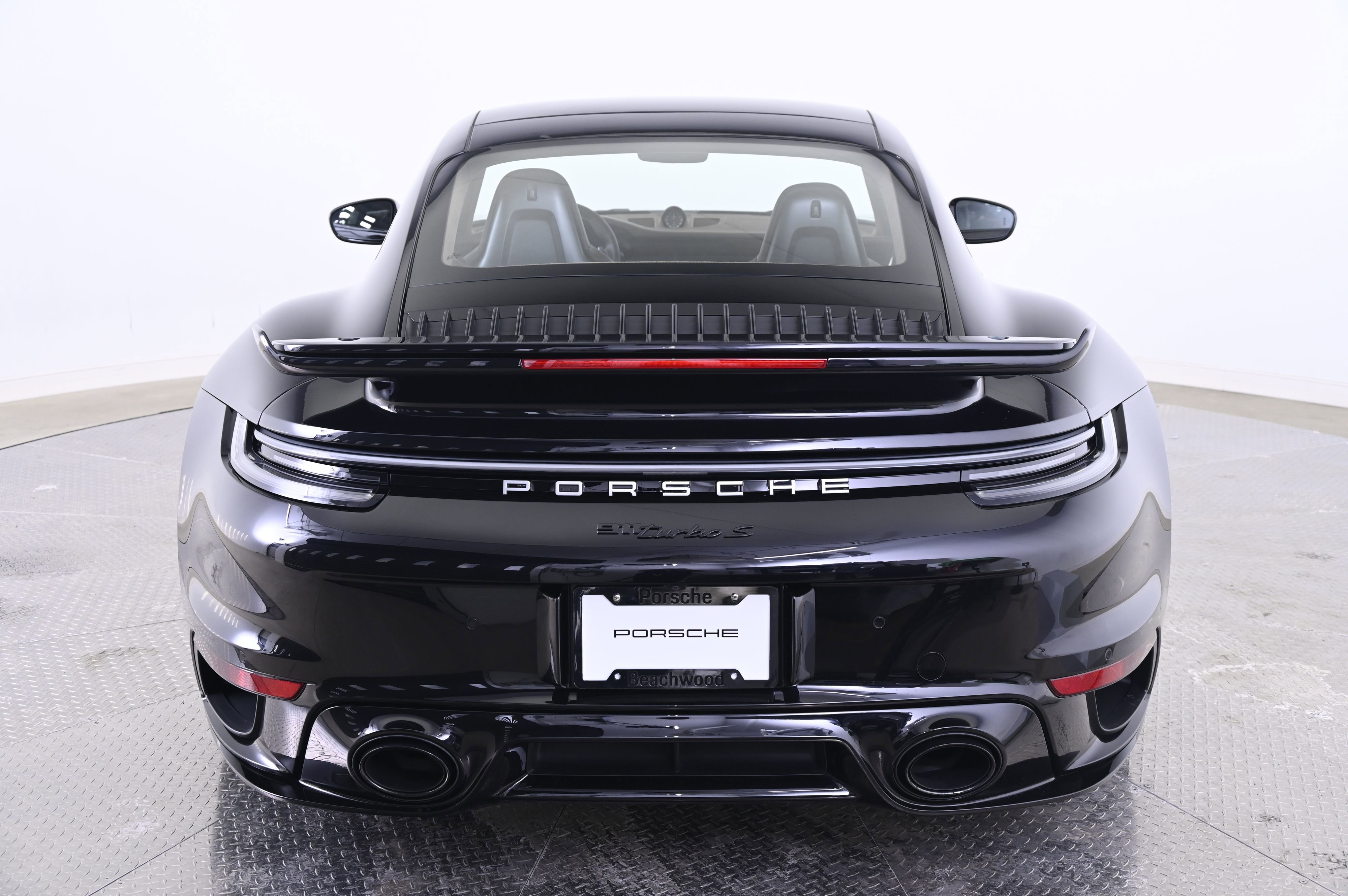 Used 2025 Porsche 911 Turbo image 6