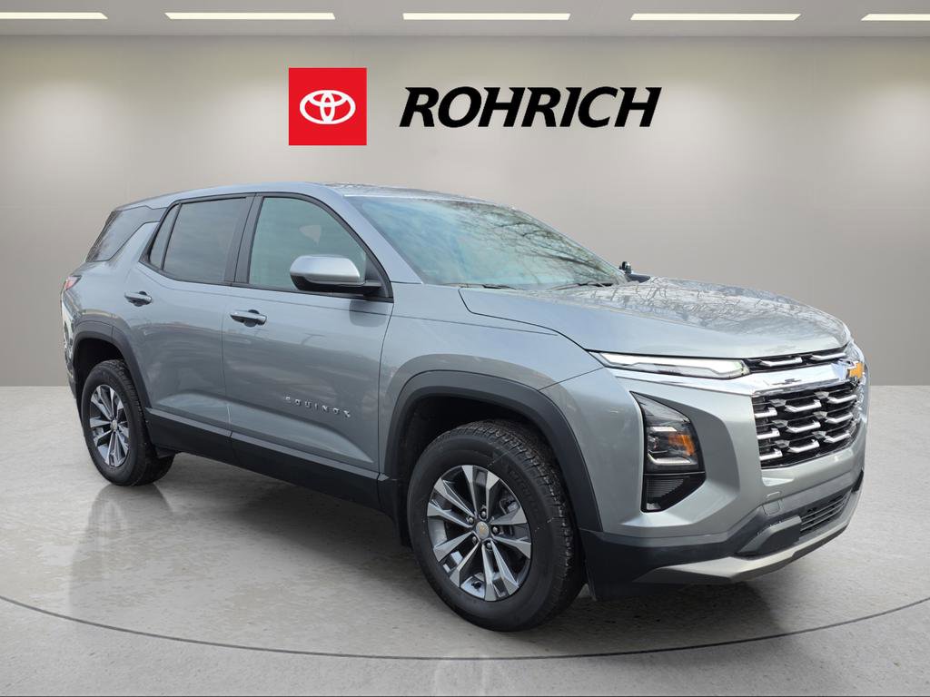 Used 2026 Chevrolet Equinox LT w/ Convenience Package II image 4