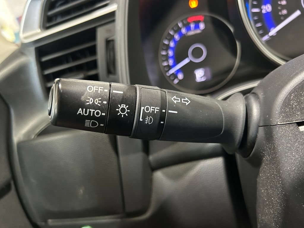 Used 2015 Honda Fit EX image 22
