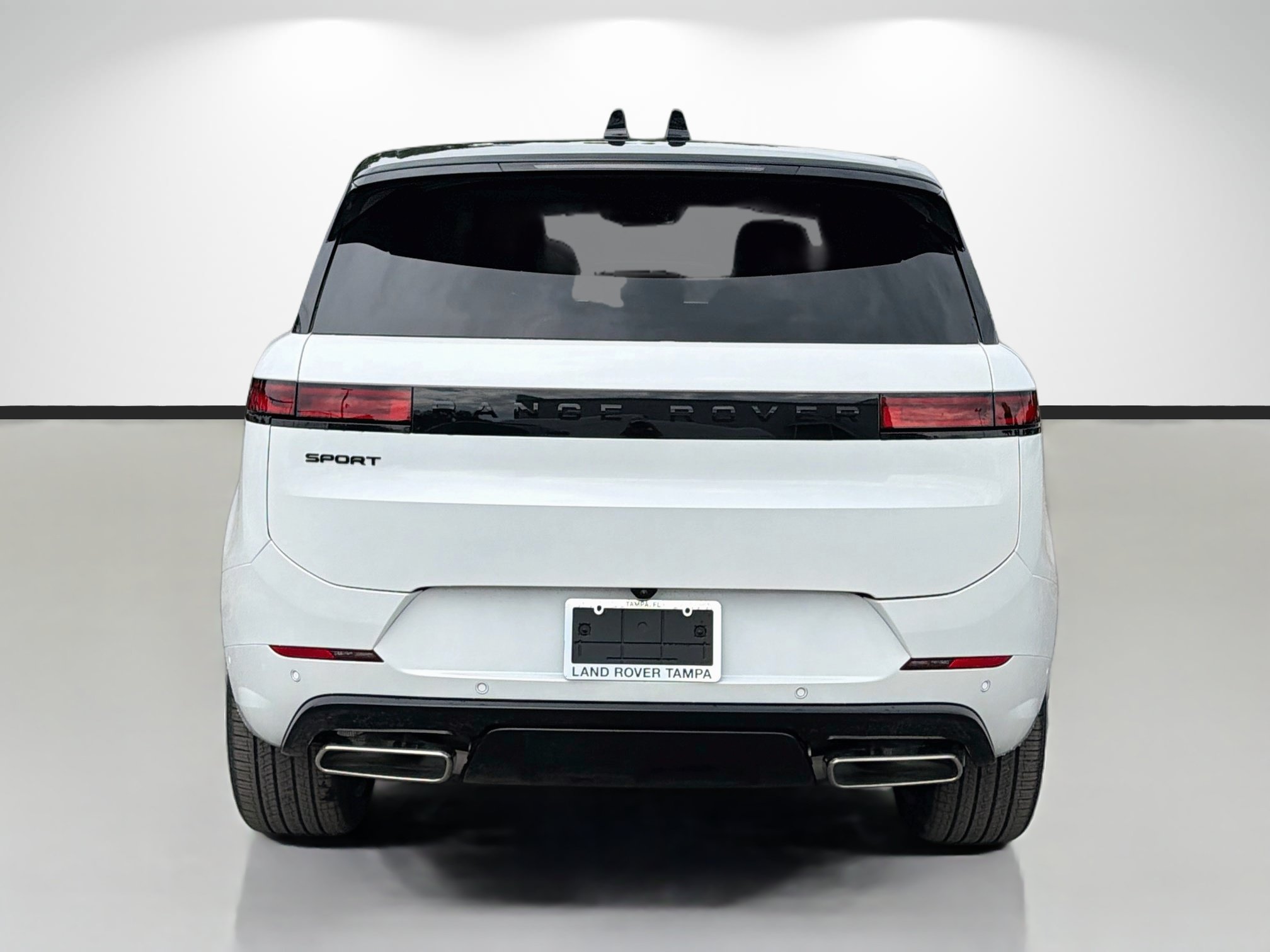 New 2027 Land Rover Range Rover Sport Dynamic SE AWD/4WD image 4