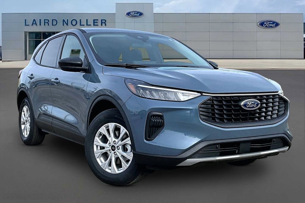 New 2026 Ford Escape Active w/ Tech Pack #1 image 2