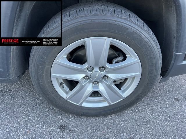 Used 2022 Jeep Compass Latitude image 13