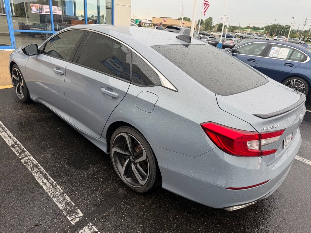 Used 2021 Honda Accord Sport image 2