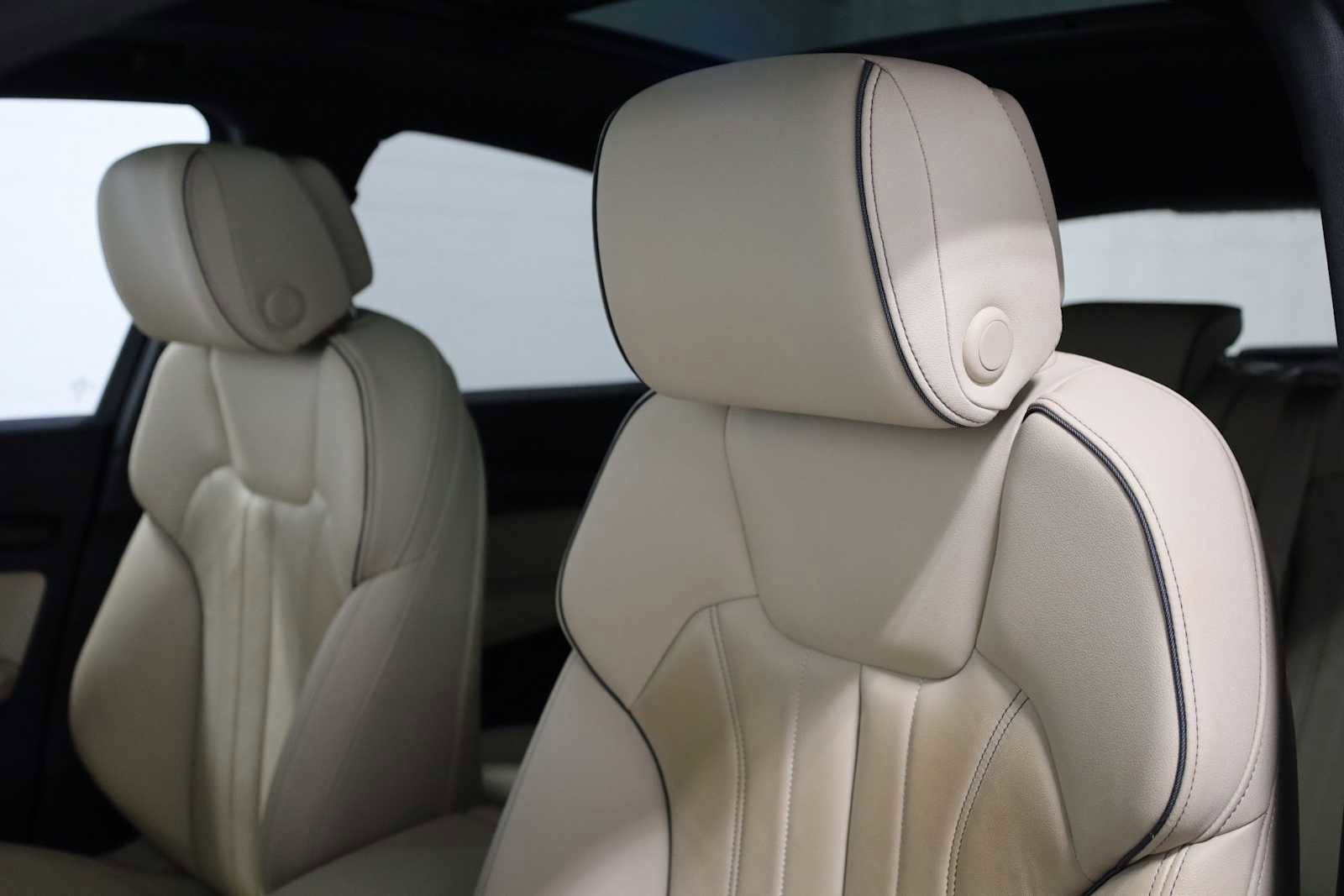 Used 2023 Audi Q5 2.0T Premium Plus w/ Premium Plus Package image 18