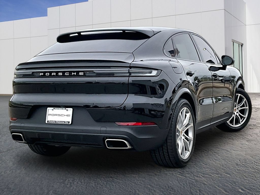 Certified 2024 Porsche Cayenne Coupe AWD/4WD image 7