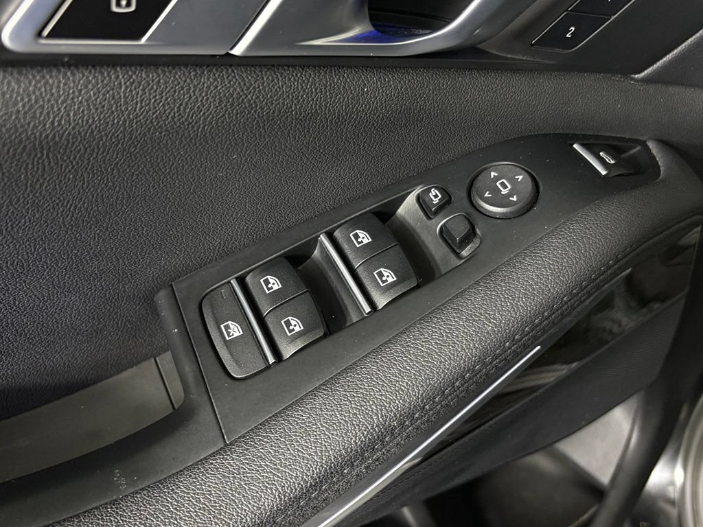 Used 2020 BMW X5 sDrive40i w/ Premium Package RWD image 15