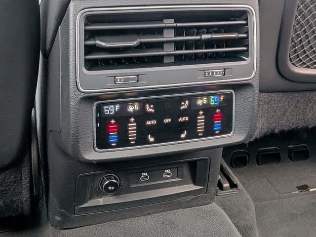 Certified 2023 Audi Q8 Premium Plus w/ Premium Plus Package image 18