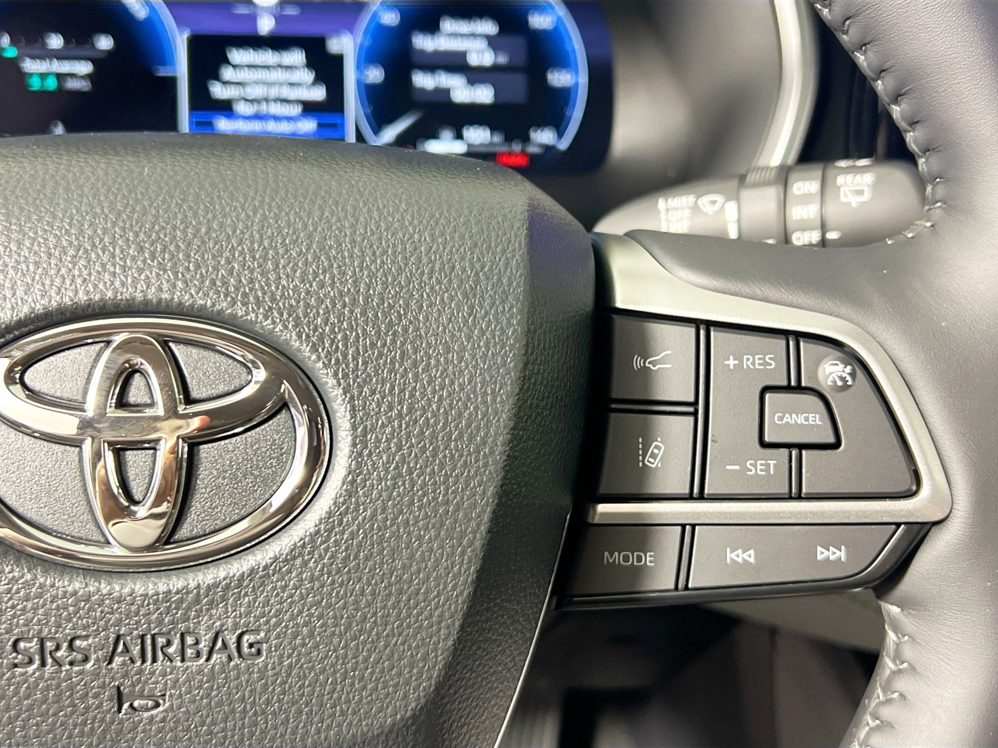 New 2026 Toyota Highlander Limited AWD/4WD image 19