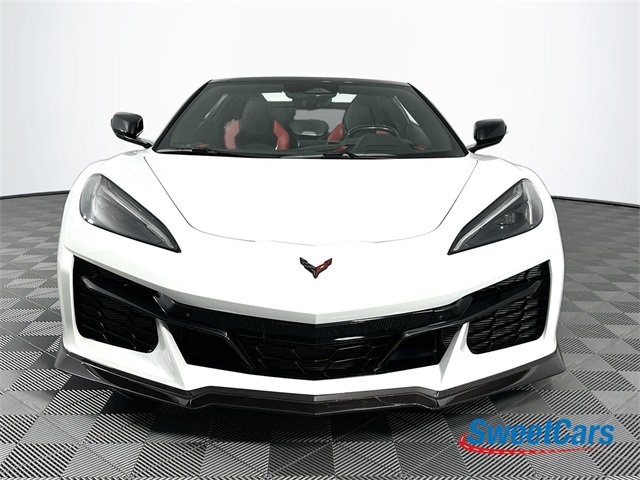 Used 2024 Chevrolet Corvette Z06 image 2