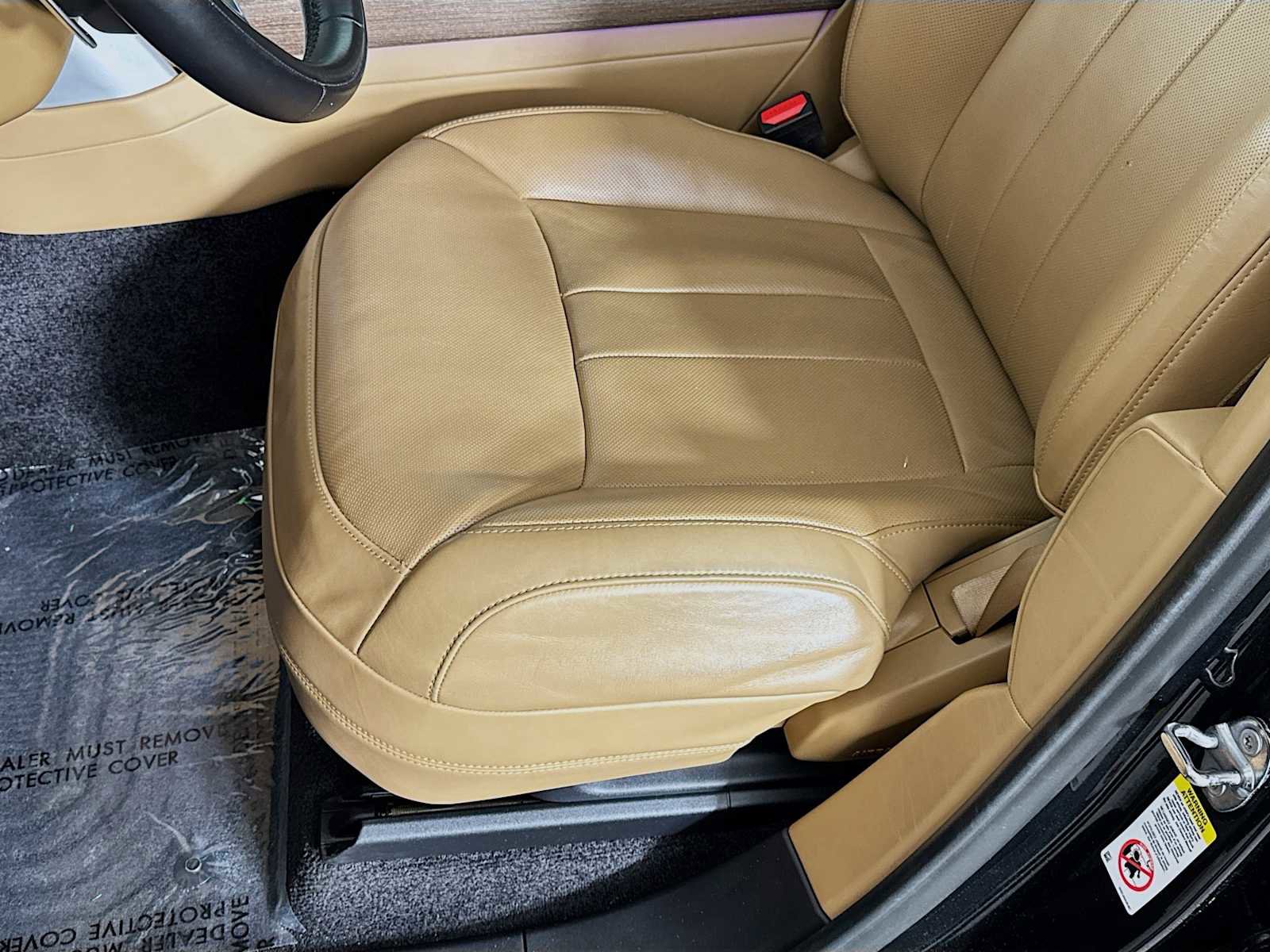 Used 2024 Land Rover Range Rover Long Wheelbase SE image 21