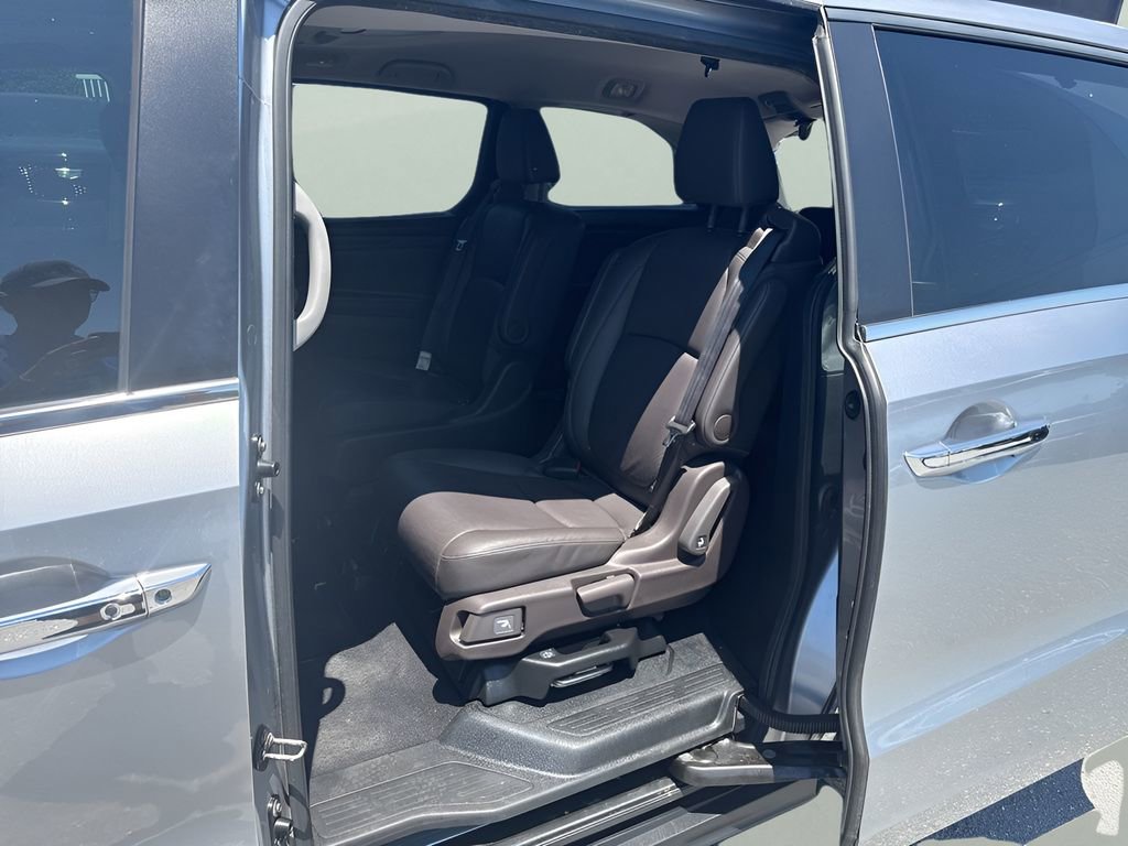 Used 2018 Honda Odyssey EX-L image 32