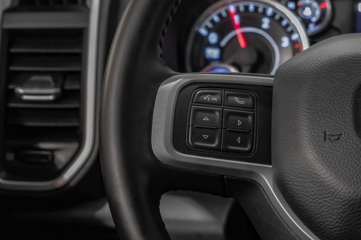 Used 2022 RAM 2500 Lone Star w/ Lone Star Silver Edition AWD/4WD image 17