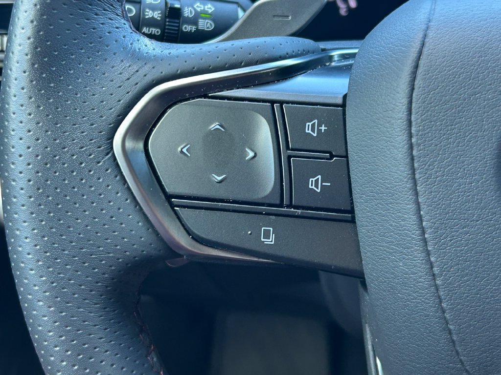 Used 2024 Lexus RX 500h F Sport w/ Accessory Package (P1) AWD/4WD image 38