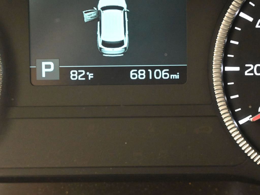 Used 2021 Kia Telluride EX image 36