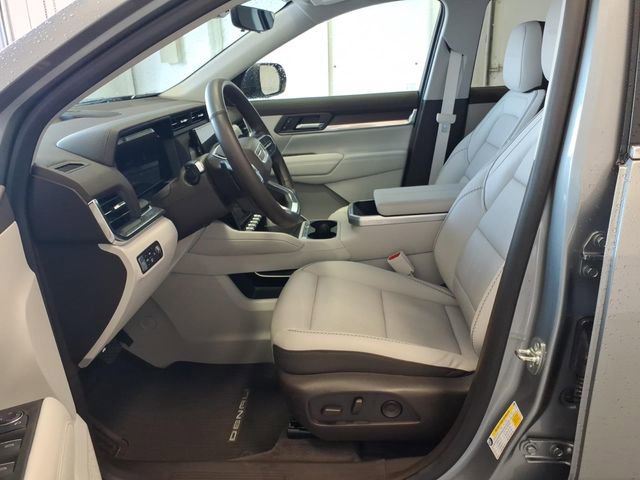 Used 2026 GMC Terrain Denali AWD/4WD image 12
