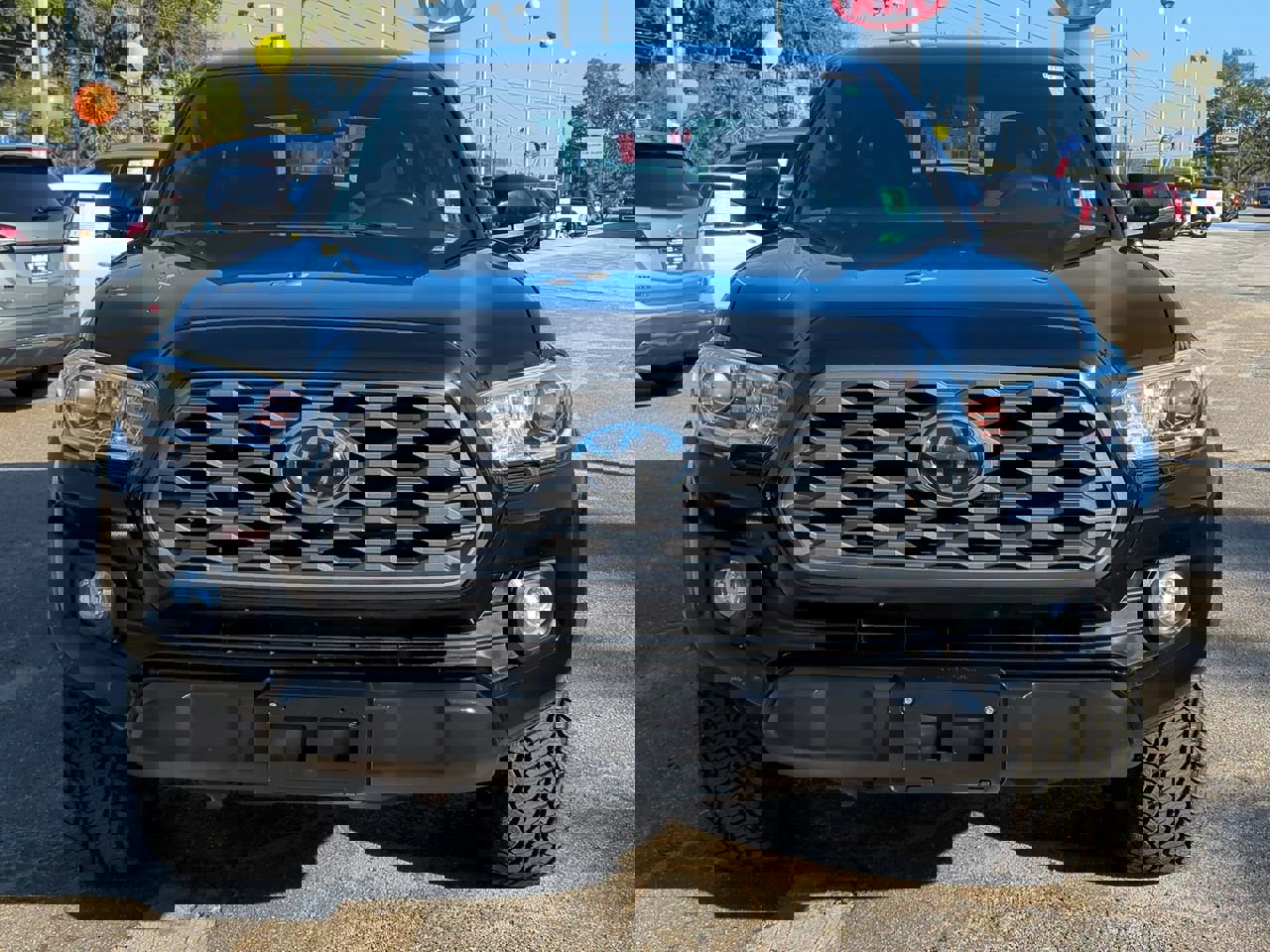 Used 2020 Toyota Tacoma TRD Off-Road image 9