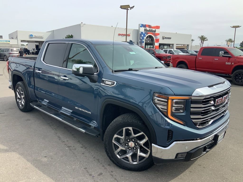 Used 2024 GMC Sierra 1500 SLT w/ SLT Premium Plus Package image 1