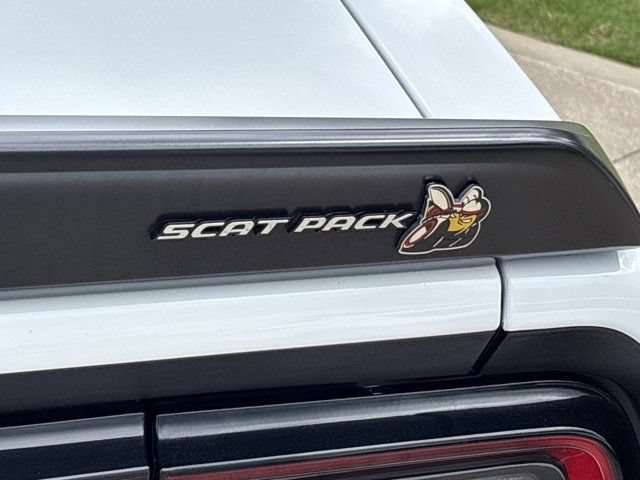 Used 2021 Dodge Challenger R/T Scat Pack RWD image 6