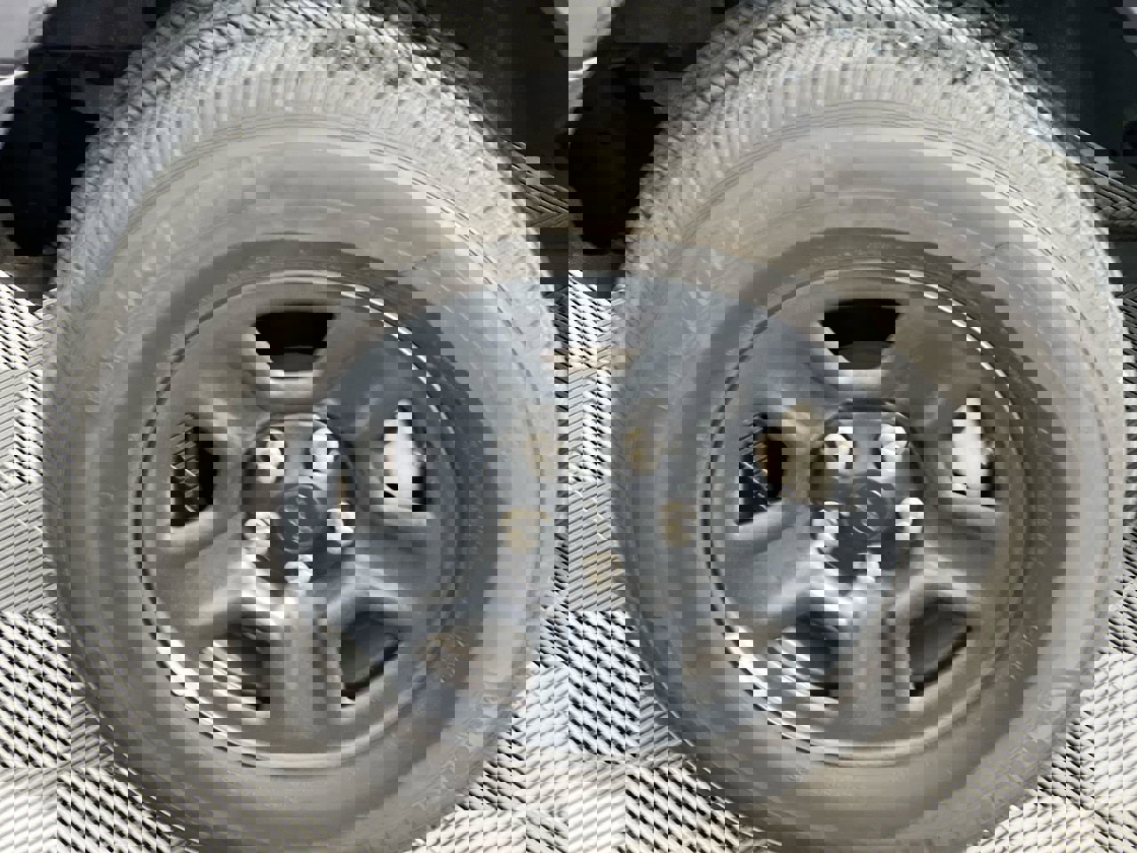 Used 2023 Jeep Wrangler Sport image 11