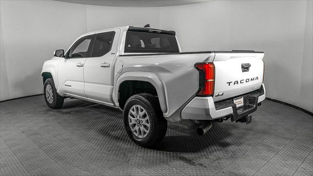Used 2025 Toyota Tacoma SR5 AWD/4WD image 6