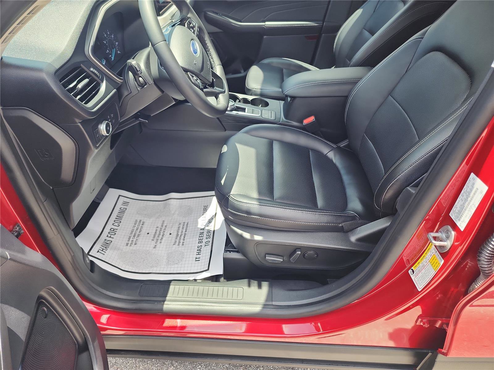 Used 2022 Ford Escape SEL FWD image 16