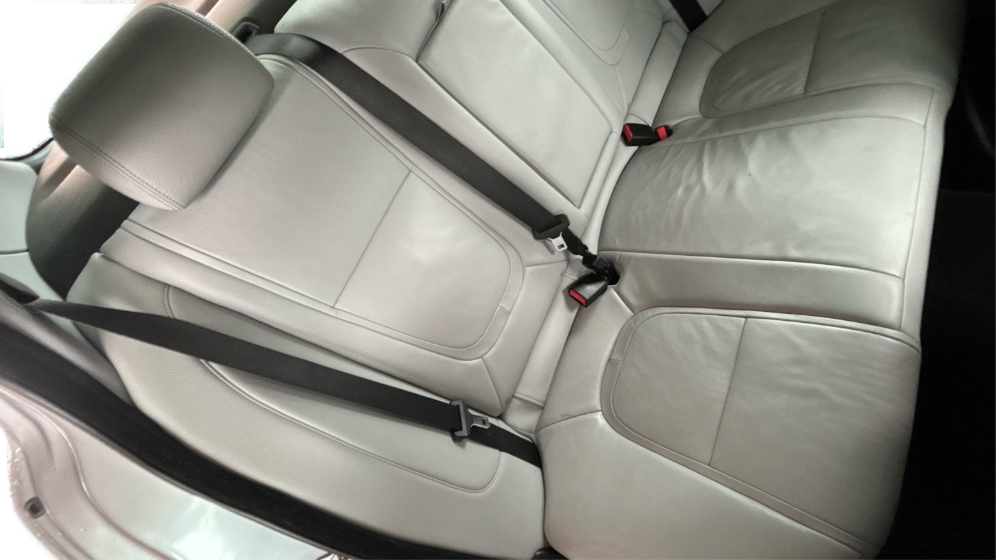 Used 2013 Jaguar XF 3.0 image 18