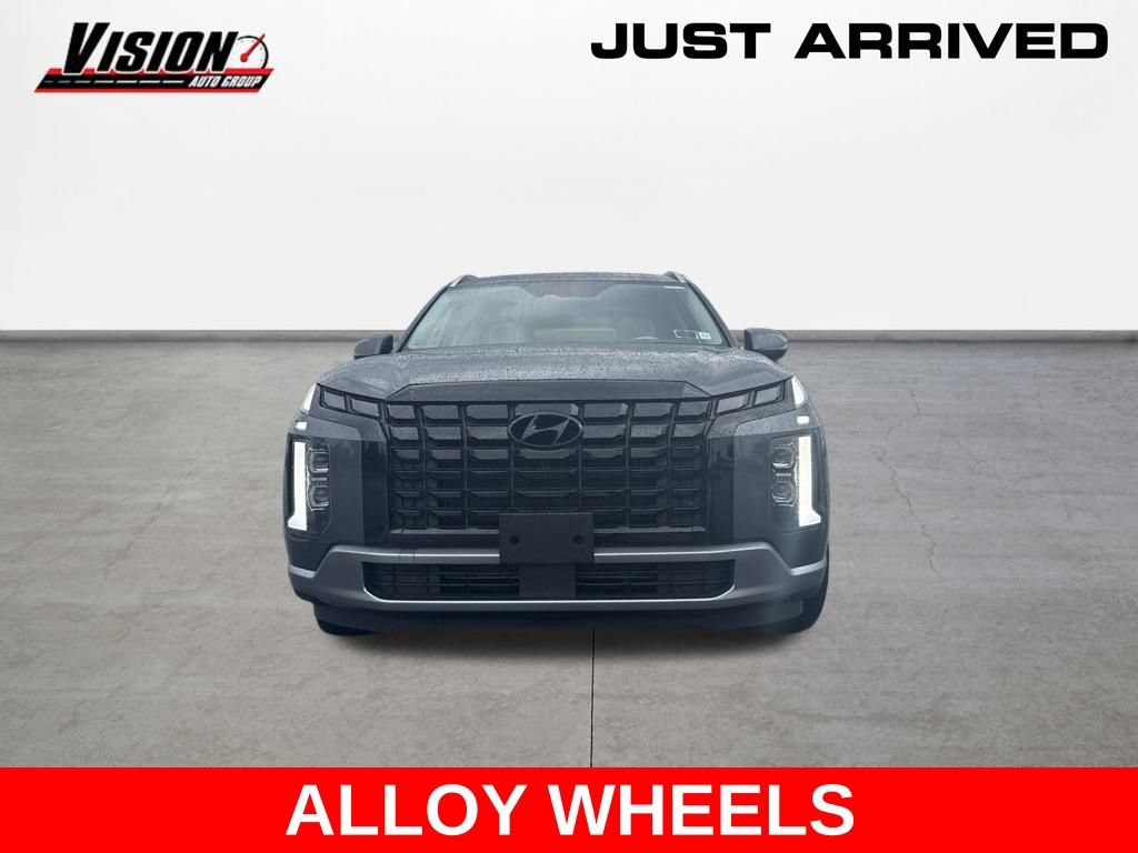 Used 2025 Hyundai Palisade Limited AWD/4WD image 2