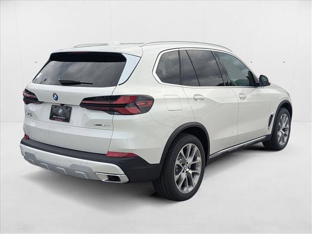 Used 2026 BMW X5 sDrive40i w/ Premium Package RWD image 2