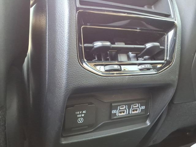 Certified 2023 Jeep Grand Cherokee Altitude AWD/4WD image 22