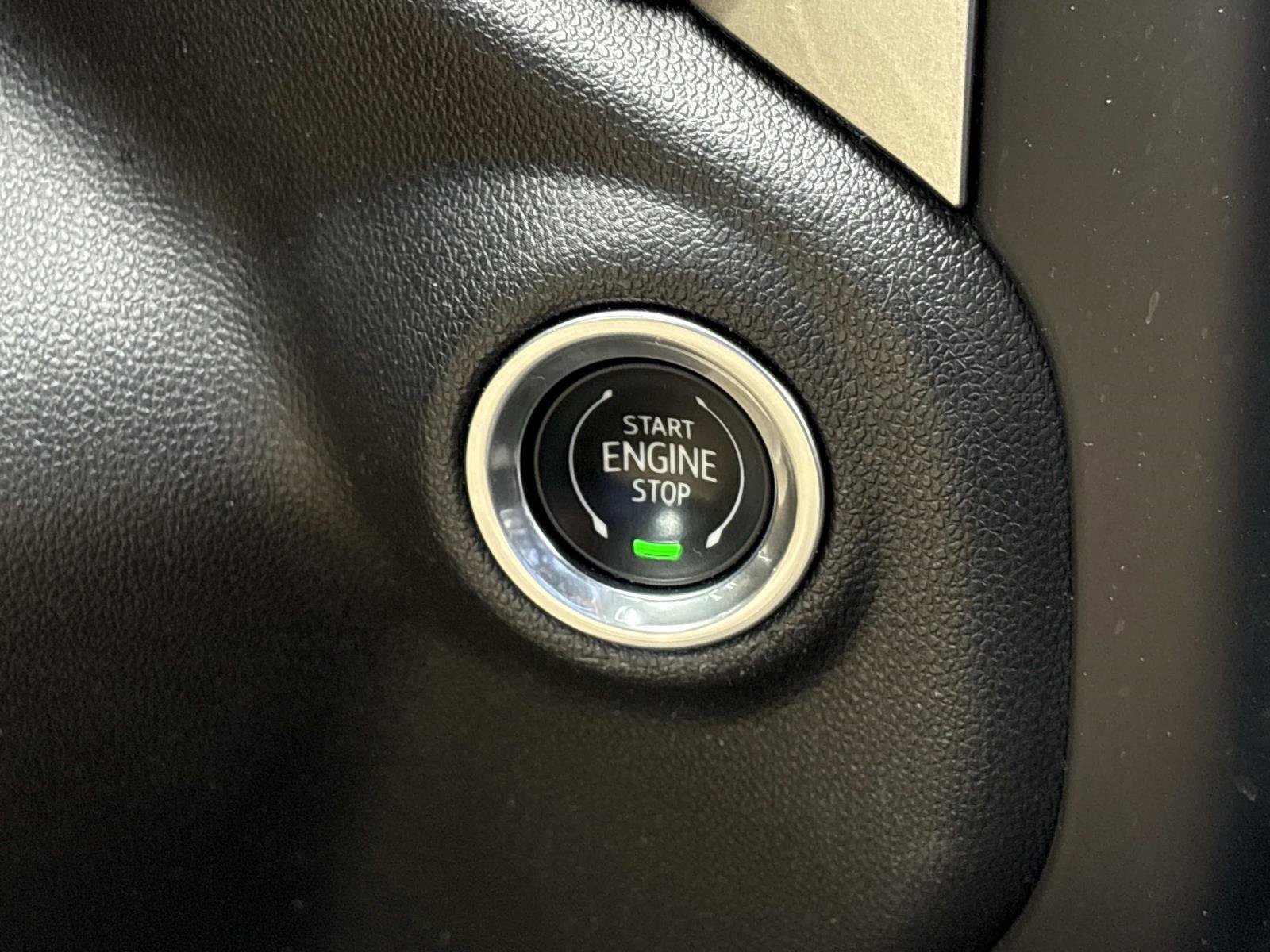 Used 2021 Chevrolet Silverado 2500 LT w/ Convenience Package AWD/4WD image 25