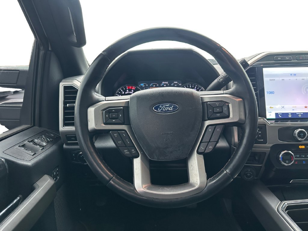 Used 2022 Ford F350 Platinum AWD/4WD image 5