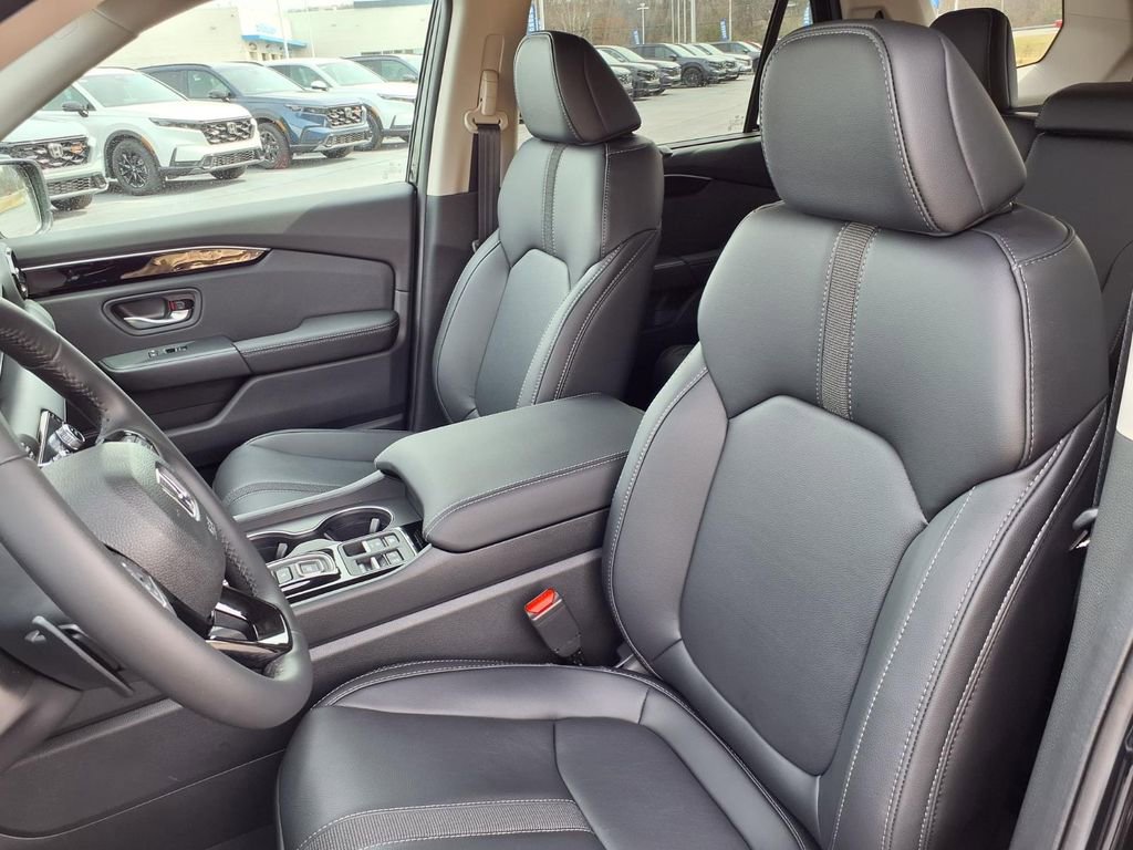 New 2026 Honda Pilot EX-L image 8