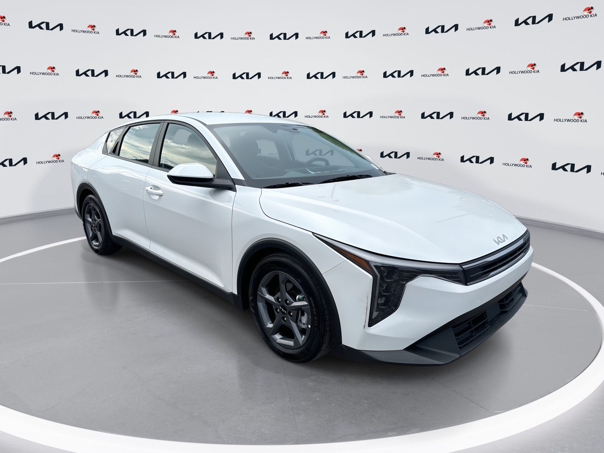 Used 2025 Kia K4