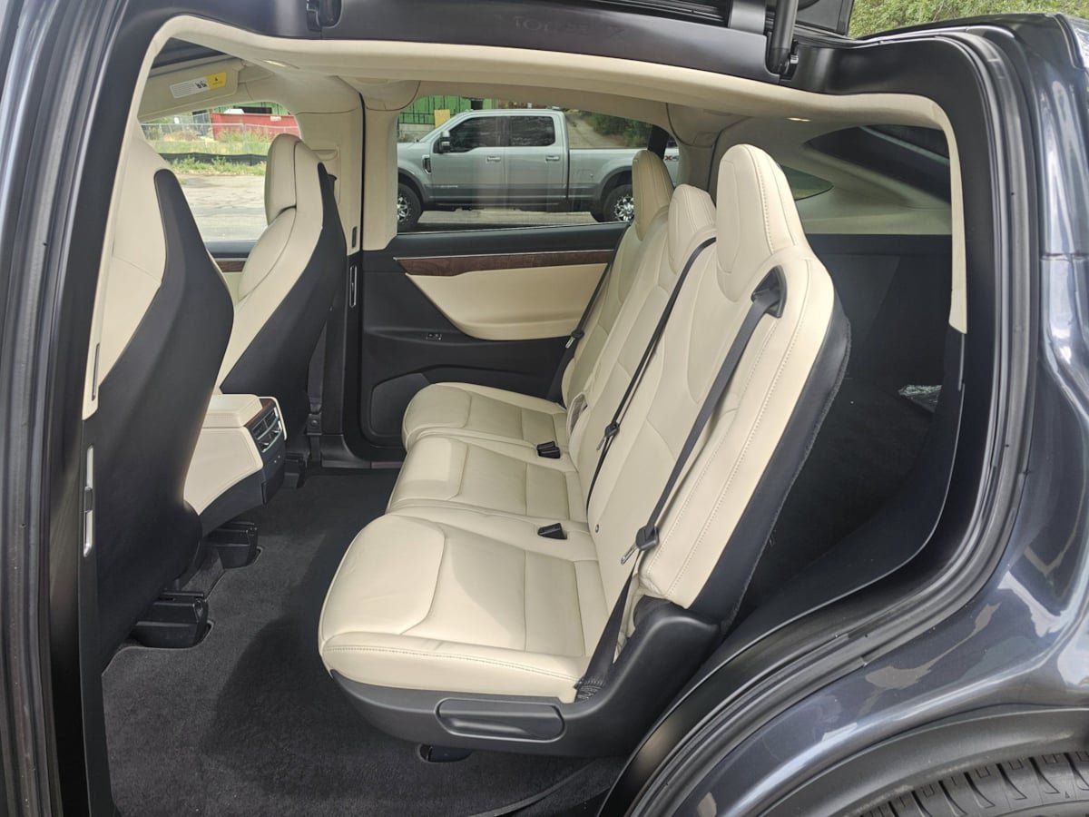 Used 2017 Tesla Model X 100D AWD/4WD image 26