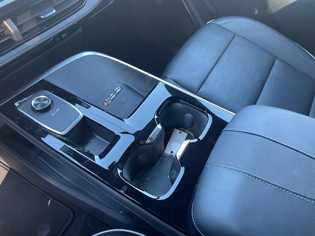 Used 2025 Buick Enclave Sport Touring w/ Power Package FWD image 18