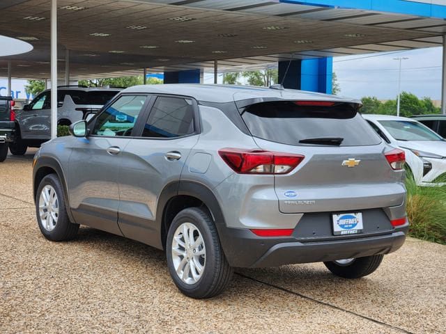 New 2026 Chevrolet TrailBlazer LS w/ LS Convenience Package FWD image 5