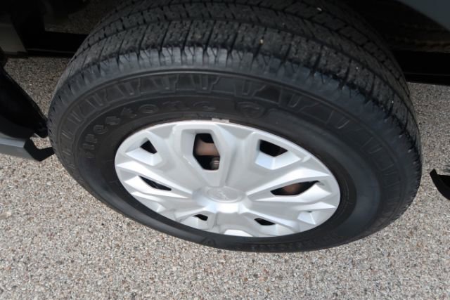 Used 2015 Ford Transit 150 XLT RWD image 15
