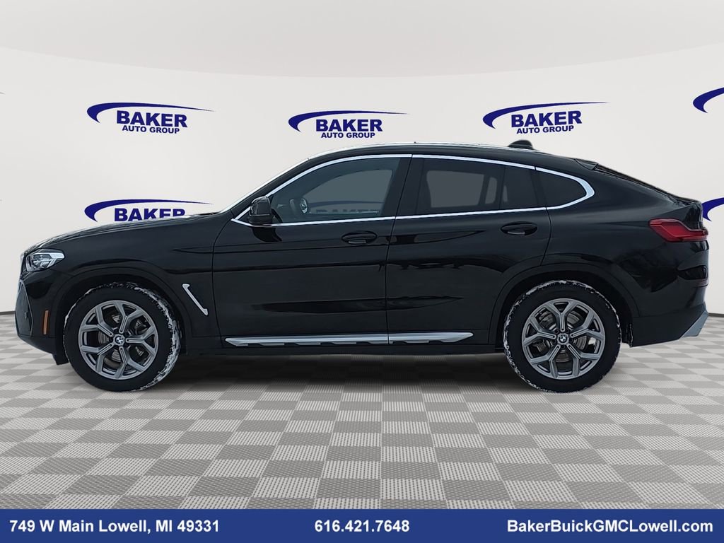 Used 2025 BMW X4 xDrive30i image 8