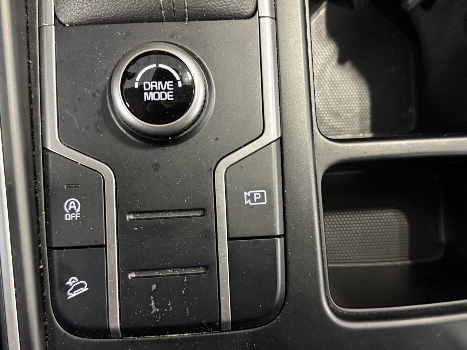 Used 2022 Kia Sorento LX FWD image 15
