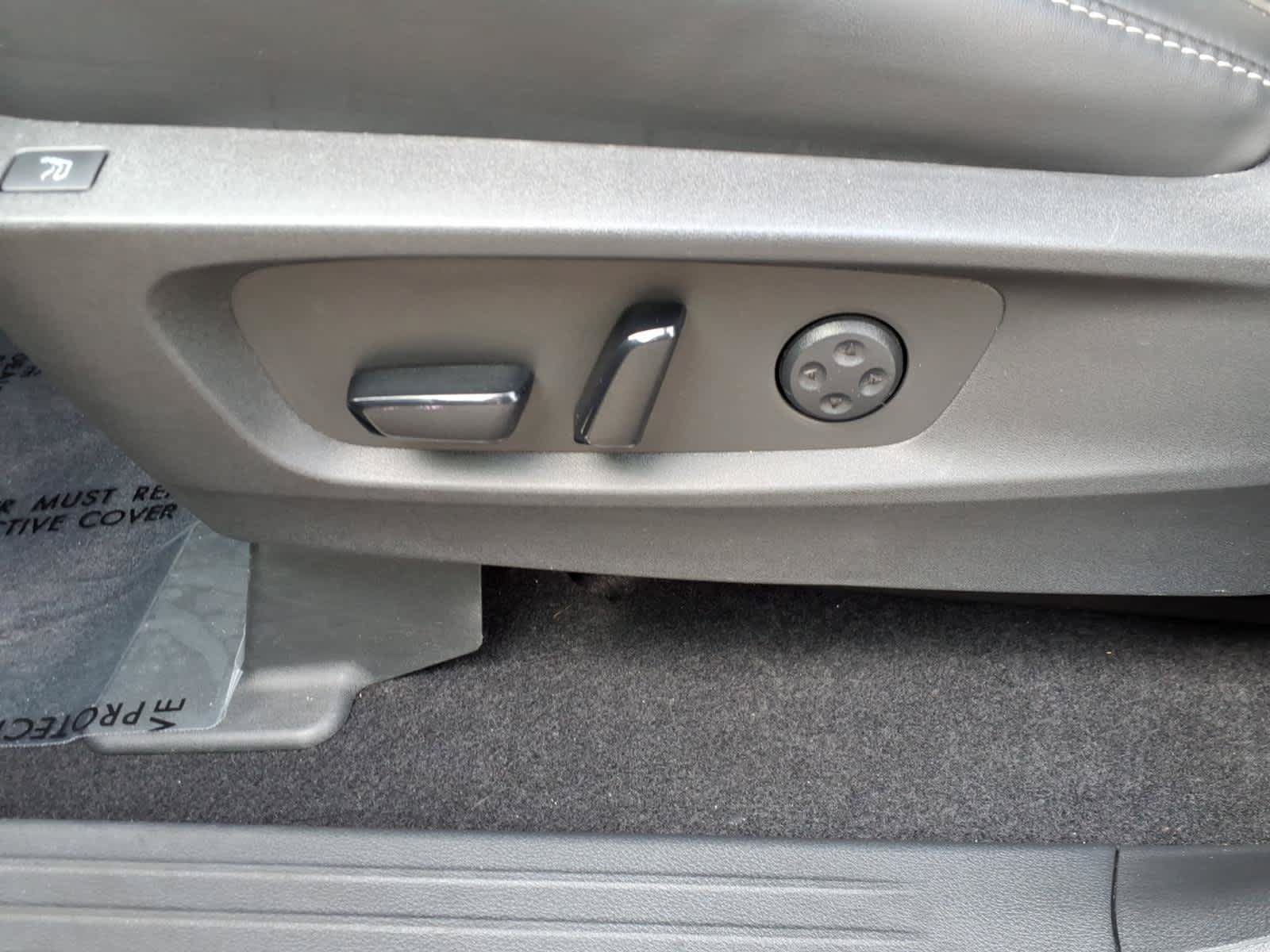 Used 2022 INFINITI QX60 Sensory w/ Vision Package AWD/4WD image 19