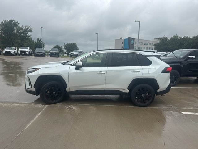 Used 2023 Toyota RAV4 SE AWD/4WD image 6