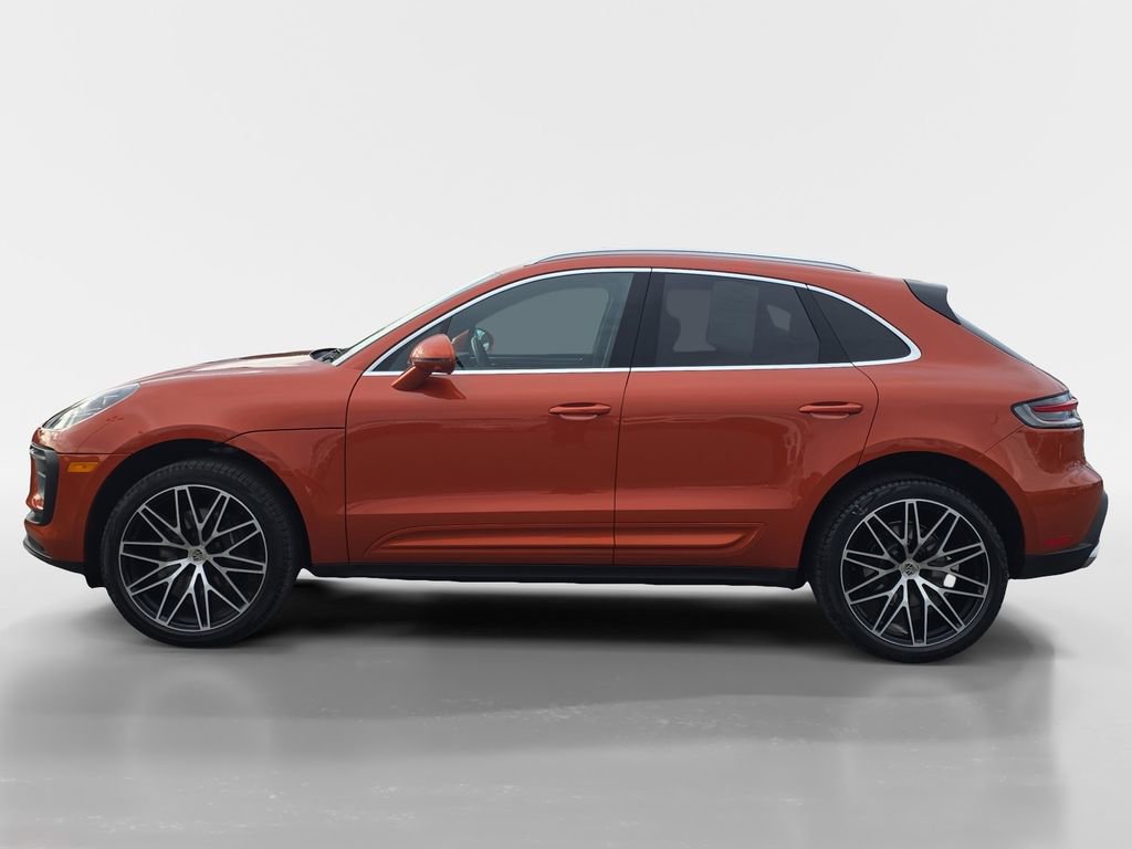 Used 2023 Porsche Macan video 2