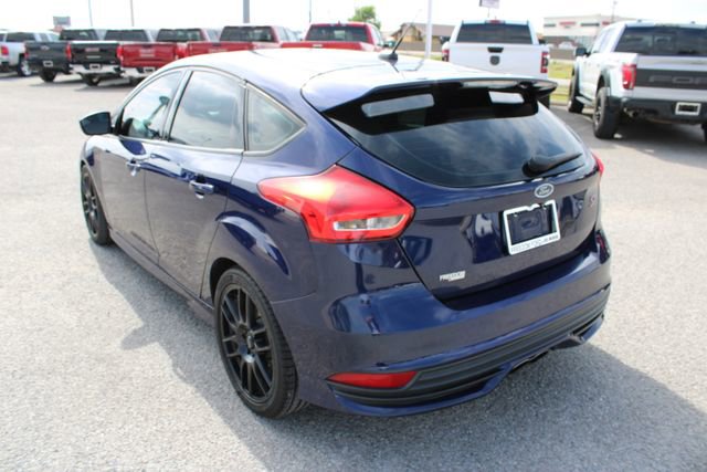 Used 2016 Ford Focus ST FWD image 8
