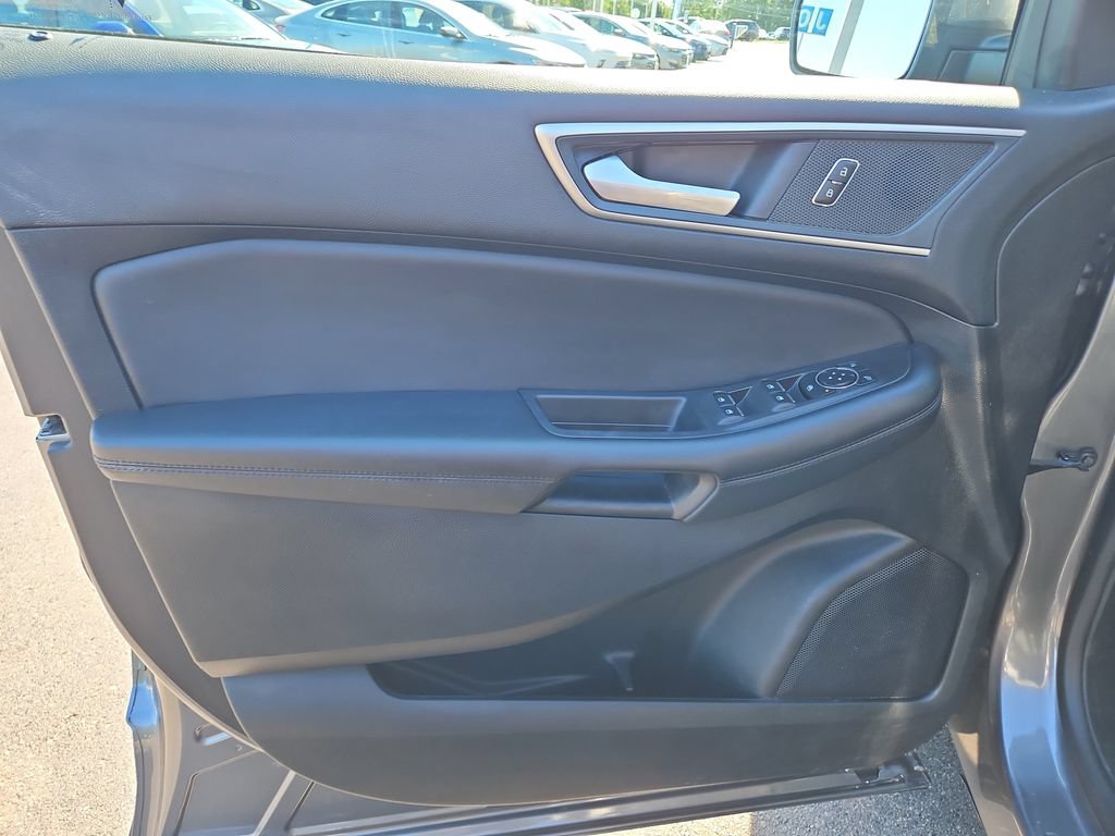 Used 2024 Ford Edge SEL AWD/4WD image 21