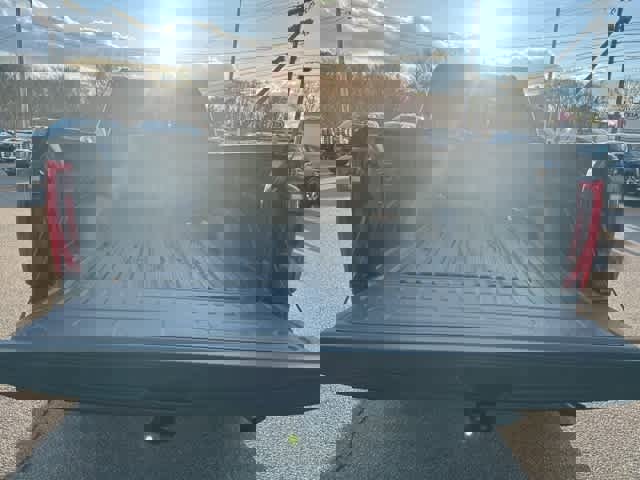 New 2026 GMC Sierra 2500 SLT w/ SLT Convenience Package image 11