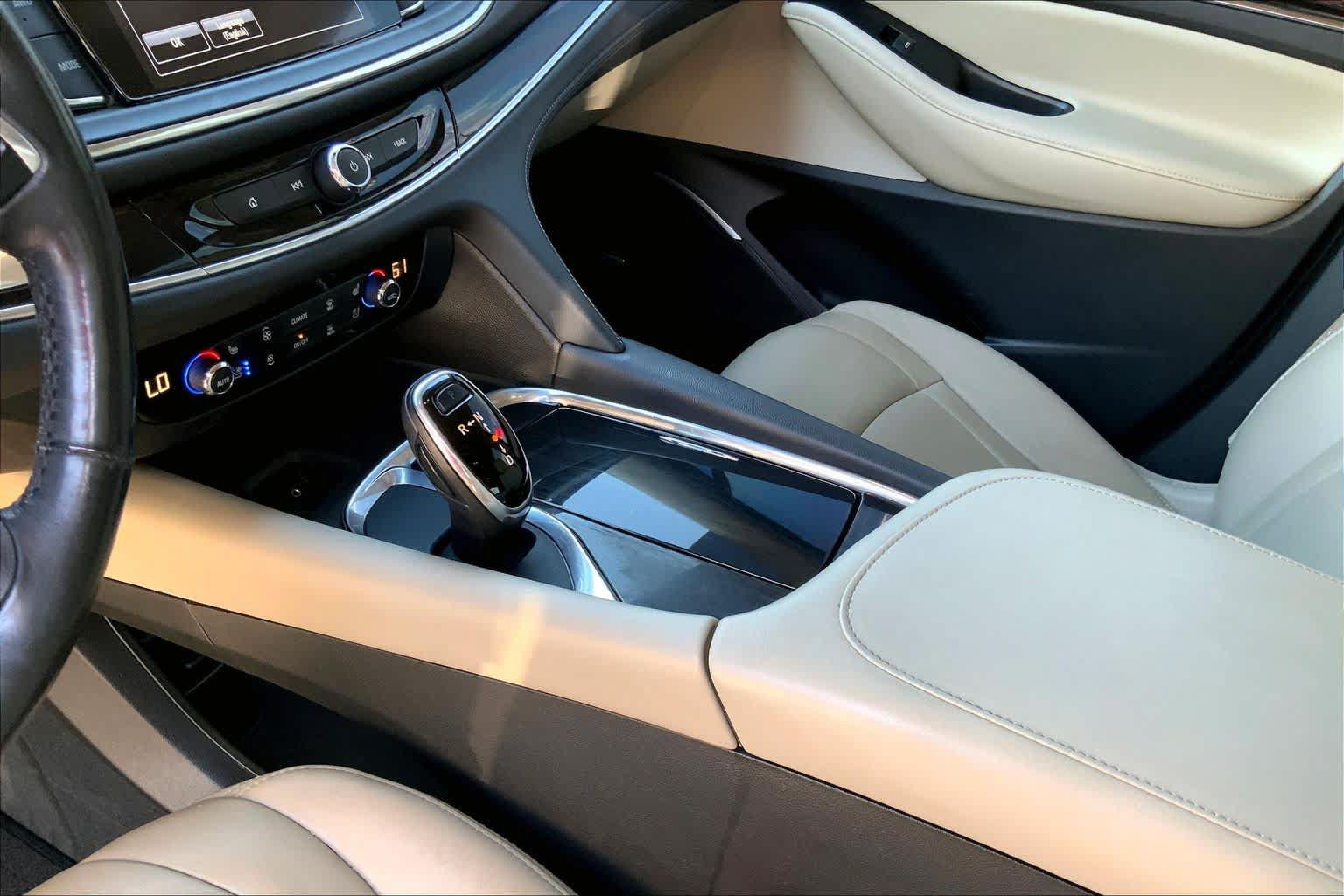Used 2019 Buick Enclave Premium w/ Experience Buick Package AWD/4WD image 15