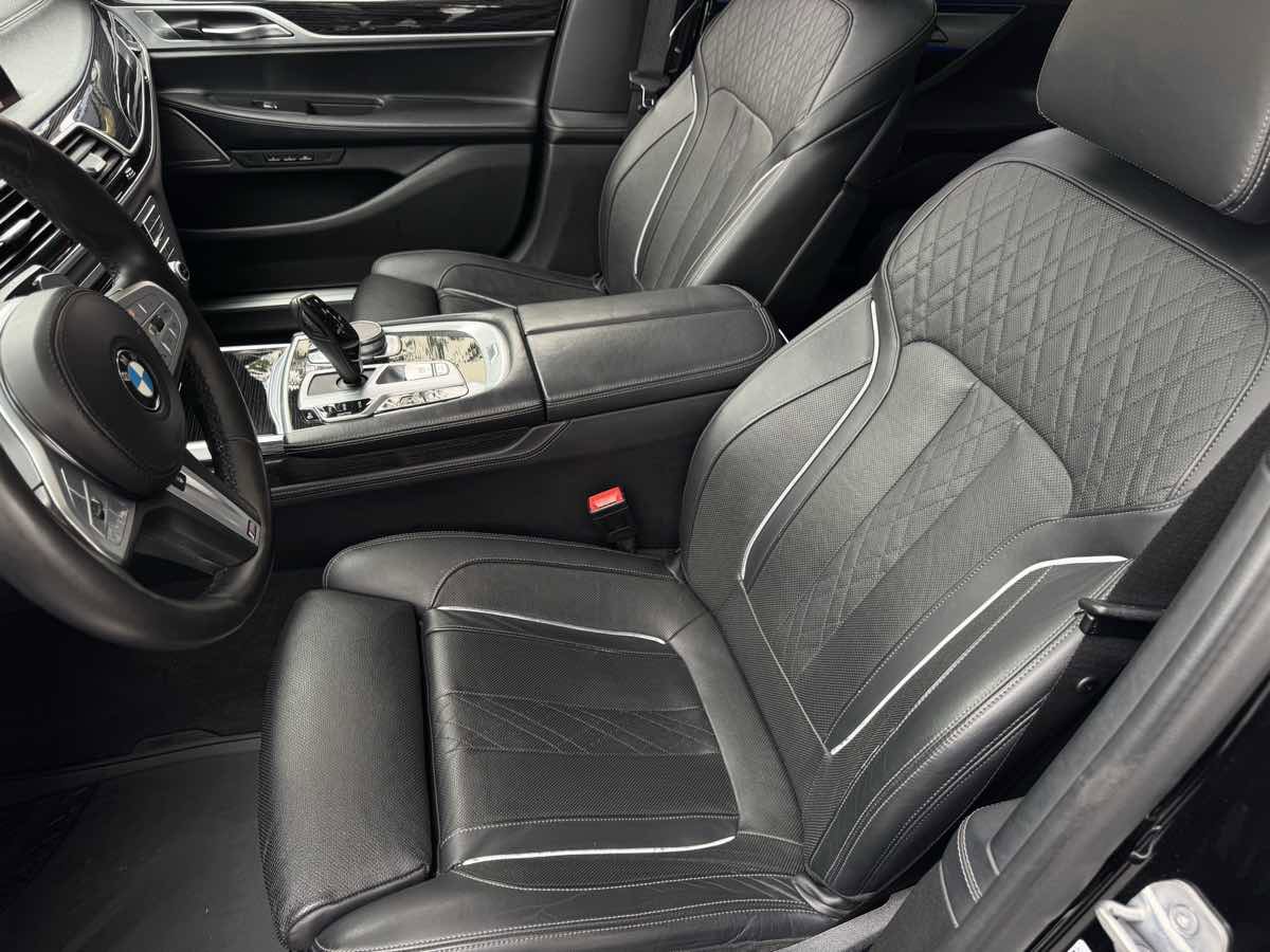 Used 2020 BMW 740i 740i w/ M Sport Package image 17