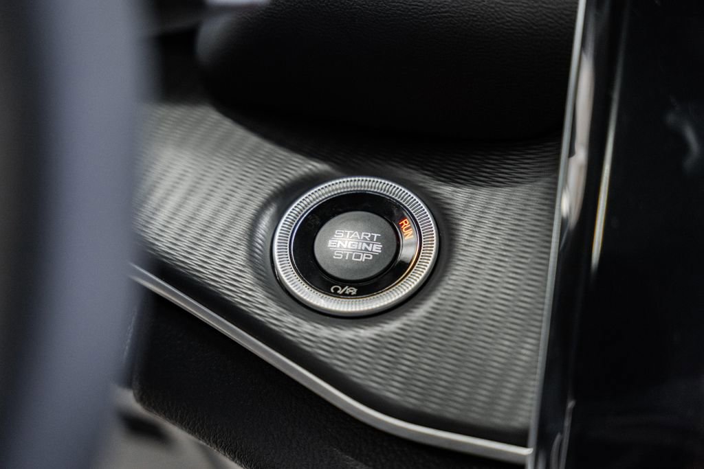 New 2025 Jeep Grand Cherokee Altitude w/ Trailer Tow Package image 21