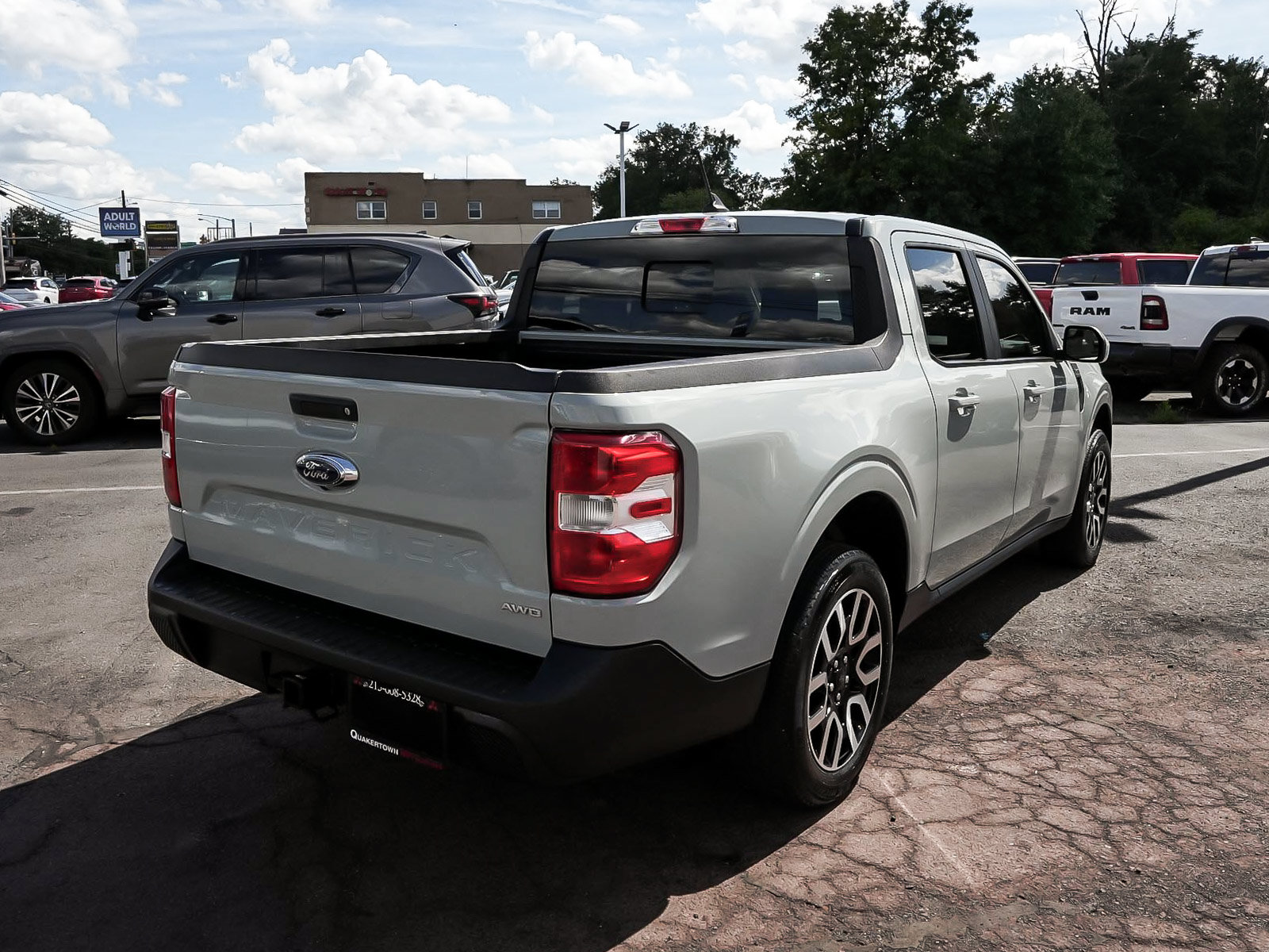 Used 2023 Ford Maverick Lariat w/ Lariat Luxury Package AWD/4WD image 6